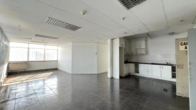 0 Bedroom Property for Sale in Montague Gardens Western Cape